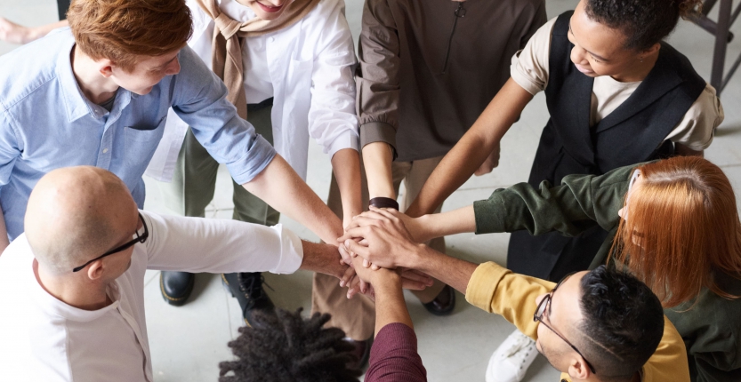 Quem Sou - Indentar Tecnologia da Informação - Desenvolvimento de sites, lojas virtuais e sistemas web